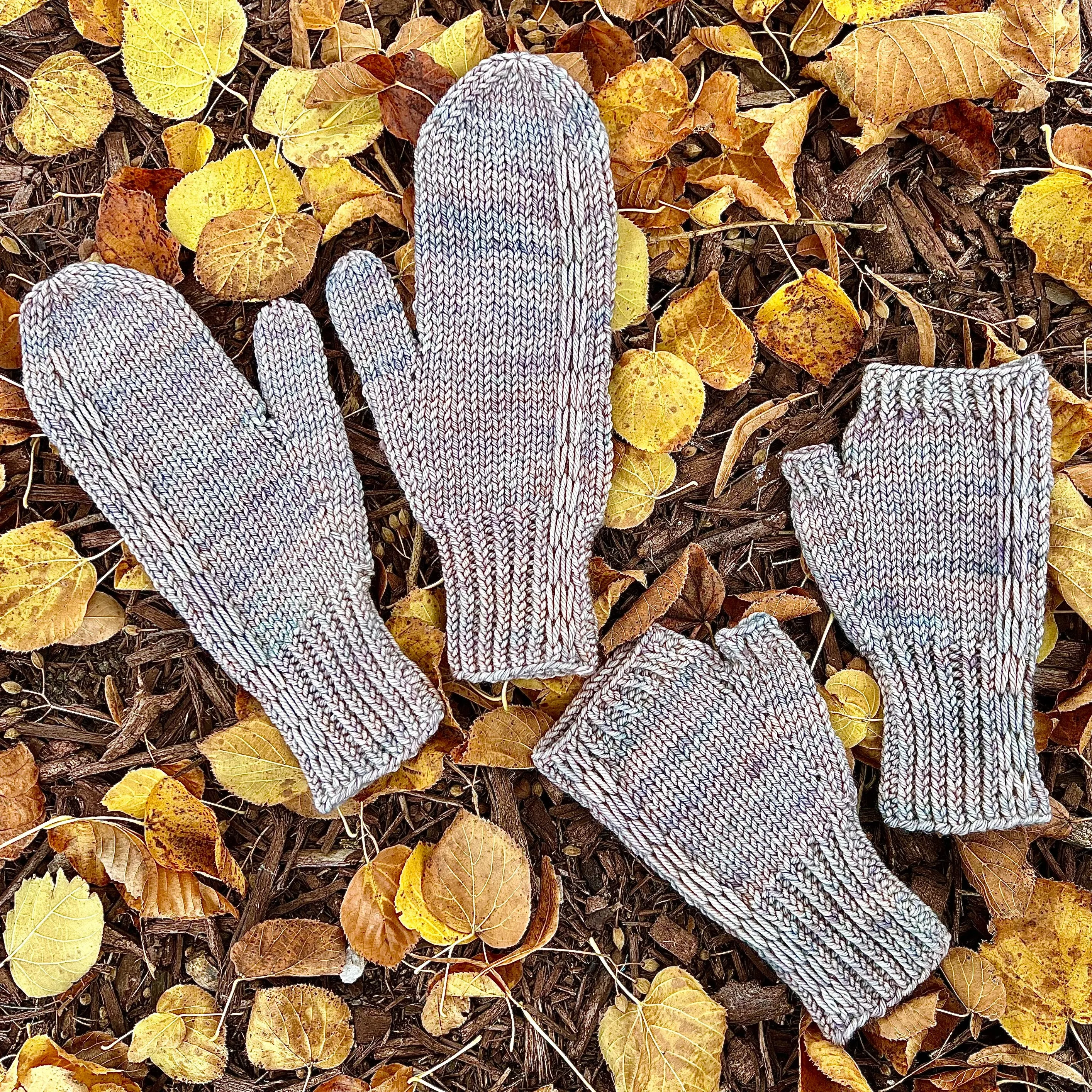 Cassiopeia Mittens and Fingerless Gloves Pattern
