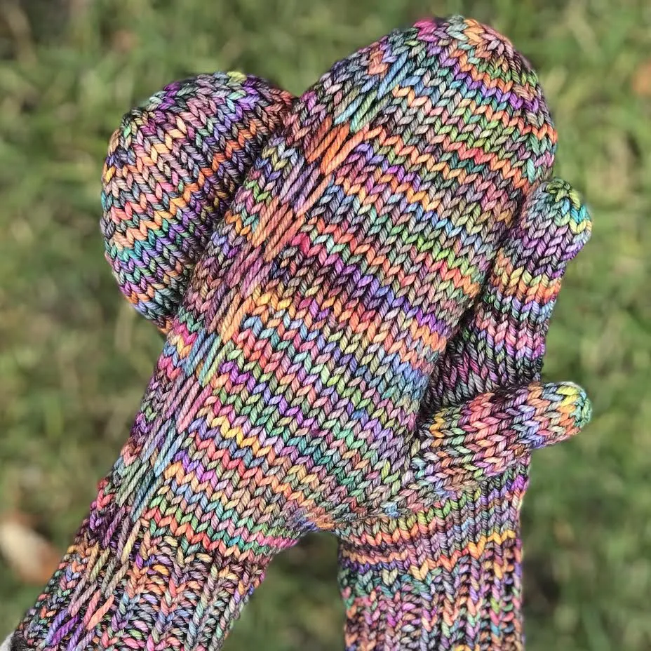 Cassiopeia Mittens and Fingerless Gloves Pattern