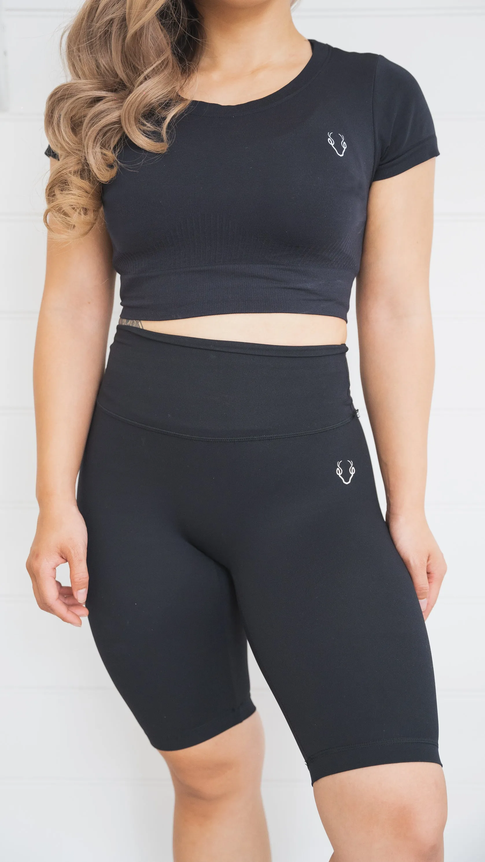 High Waist Scrunch Bike Shorts - Black