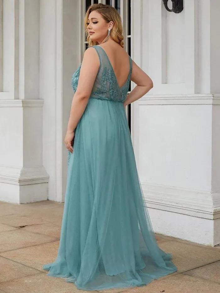 Plus Size Elegant Sleeveless Applique Flowy Tulle Evening Dress