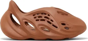 Yeezy Foam Runner Clay Red